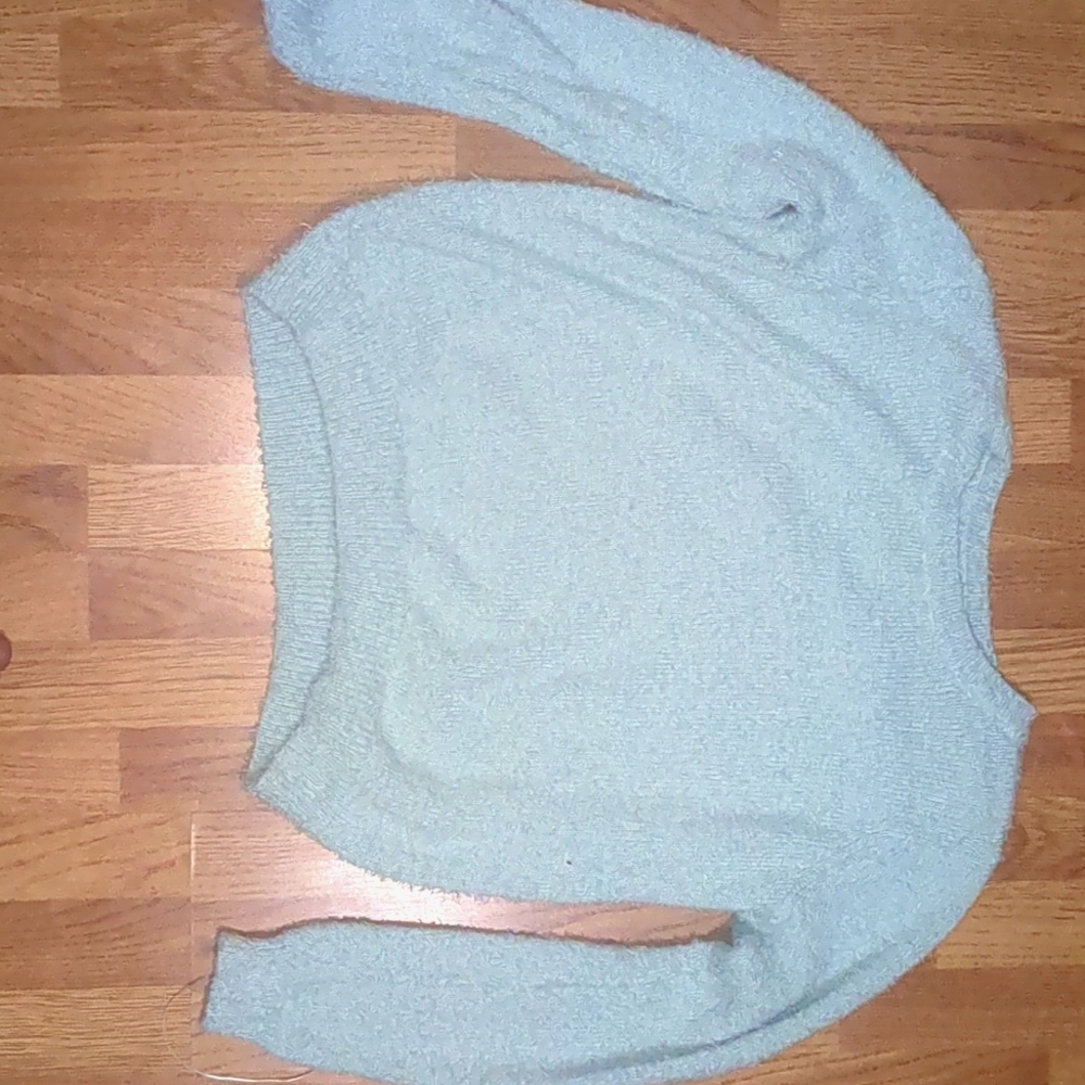 Fuzzy Sweater made by- Mudd XL Seafoam green